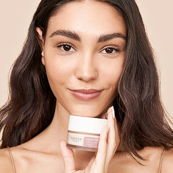 Bakuchiol vs. Retinol: What's the Real Difference and Why You Should Care?